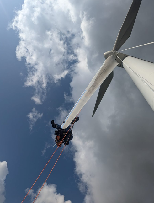 Verlängerung der Lebensdauer von Windkraftanlagen – Fokus auf Blattschutz und Effizienz